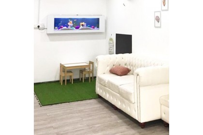 SEAZONE Wall Mounted Aquarium - Crystal White SEAZONE Wall Mounted Aquarium - Crystal White